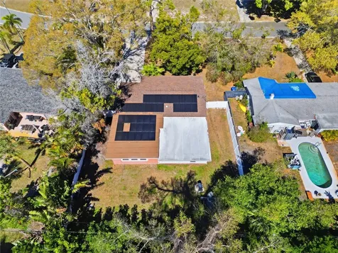 718 Bay Vista Boulevard S St Petersburg FL 33705