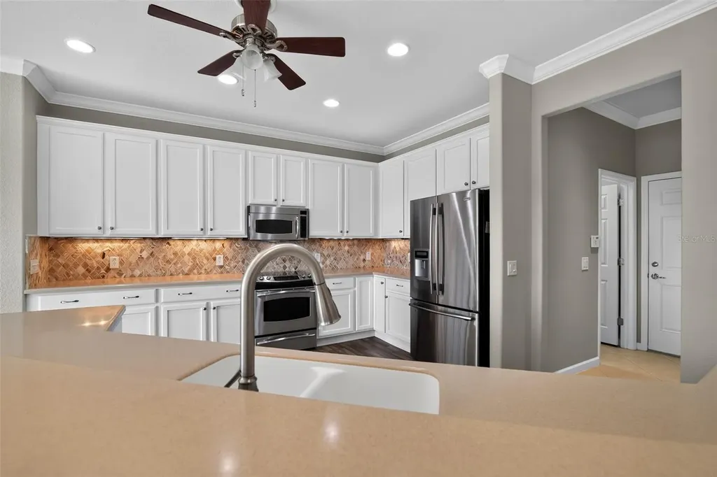 9439 SW 71st Loop Ocala FL 34481