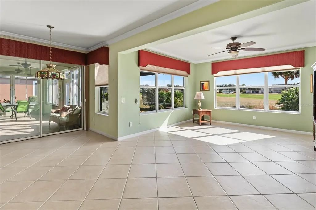 9439 SW 71st Loop Ocala FL 34481