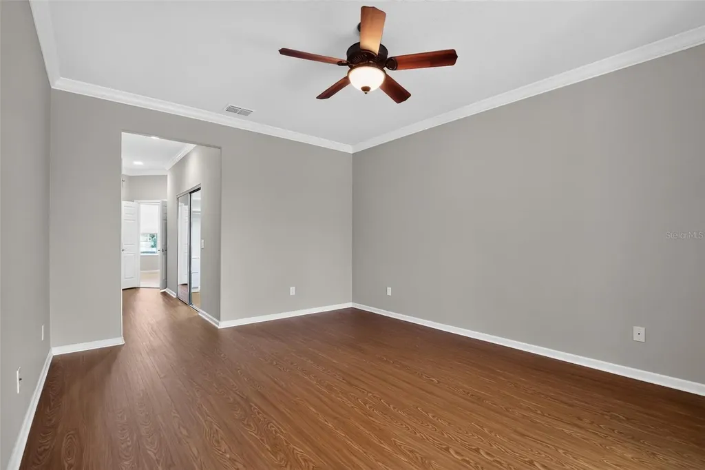 9439 SW 71st Loop Ocala FL 34481