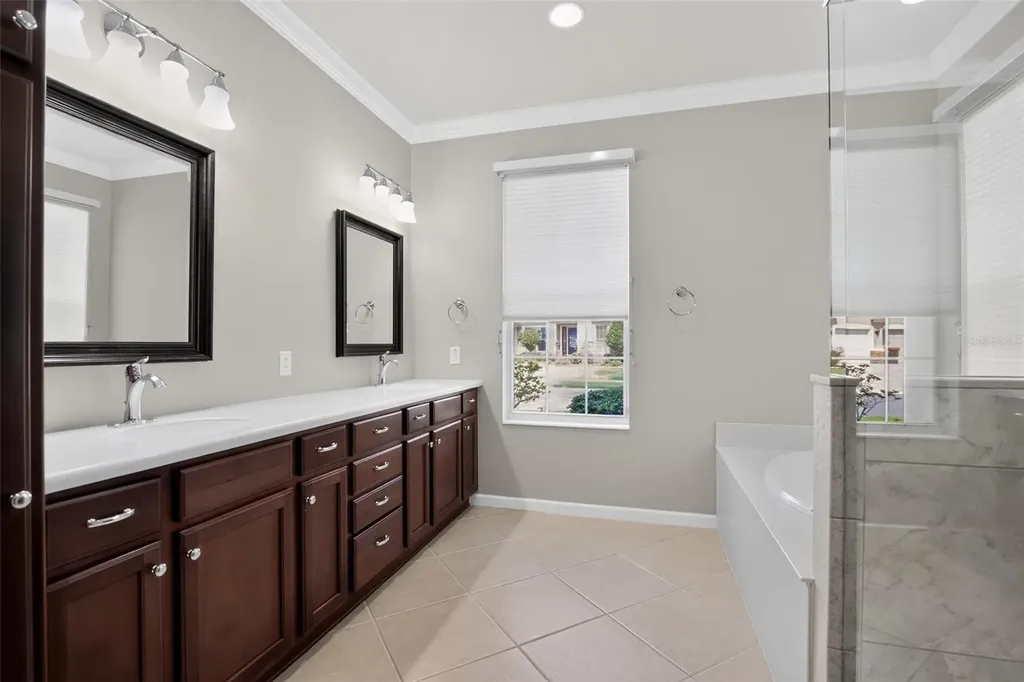 9439 SW 71st Loop Ocala FL 34481