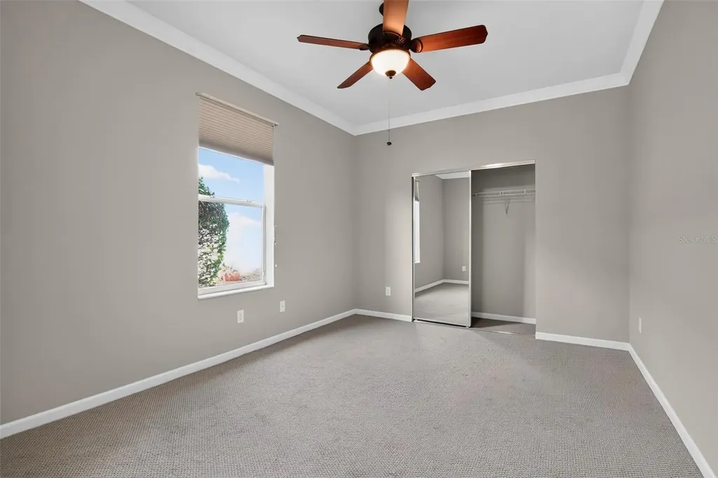 9439 SW 71st Loop Ocala FL 34481