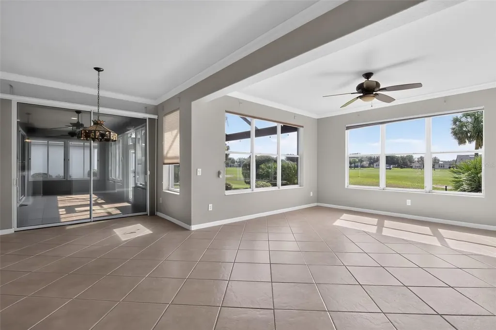 9439 SW 71st Loop Ocala FL 34481