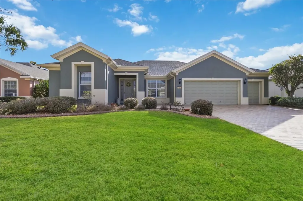 9439 SW 71st Loop Ocala FL 34481