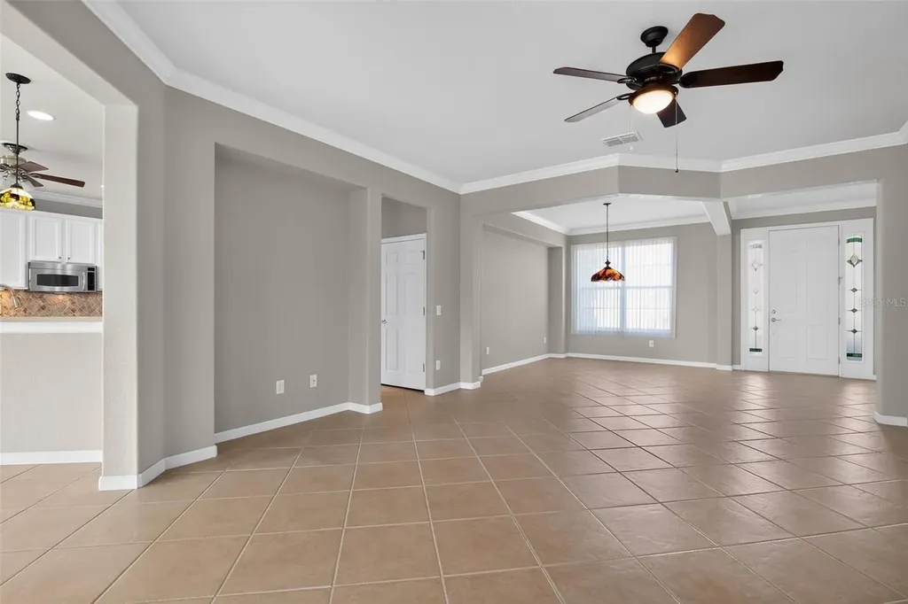 9439 SW 71st Loop Ocala FL 34481