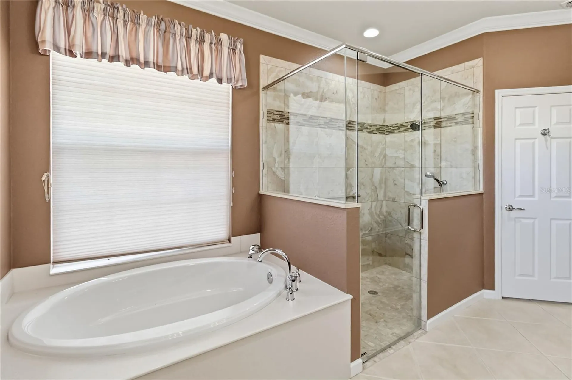 9439 SW 71st Loop Ocala FL 34481