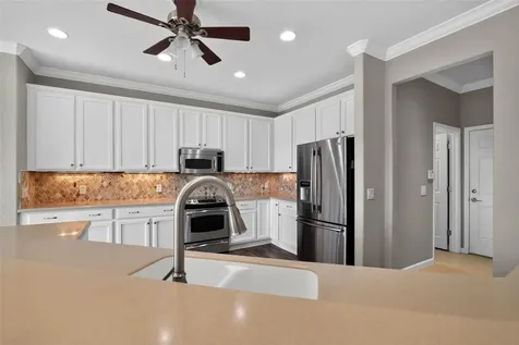 9439 SW 71st Loop Ocala FL 34481