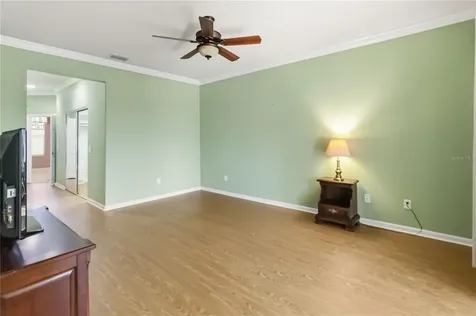9439 SW 71st Loop Ocala FL 34481
