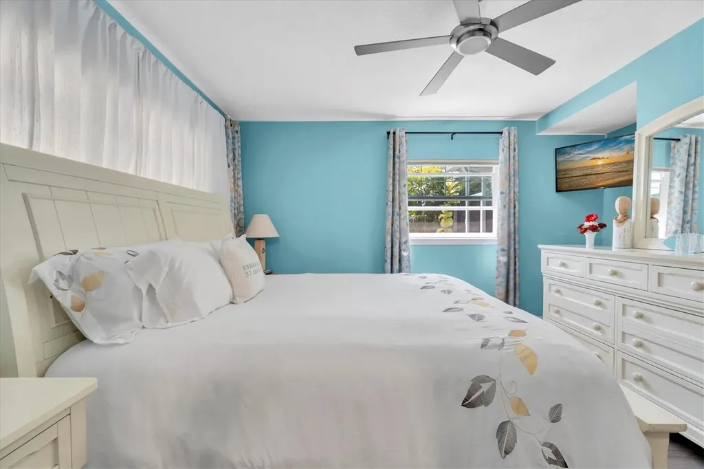 2534 Mineola Drive S Largo FL 33770