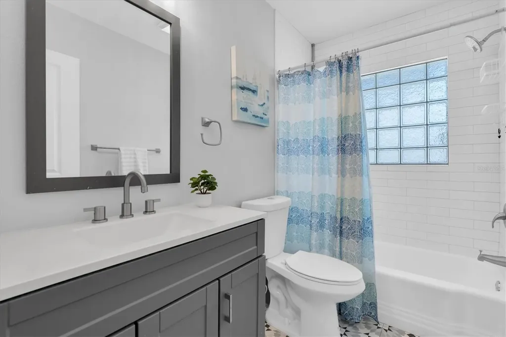 2534 Mineola Drive S Largo FL 33770