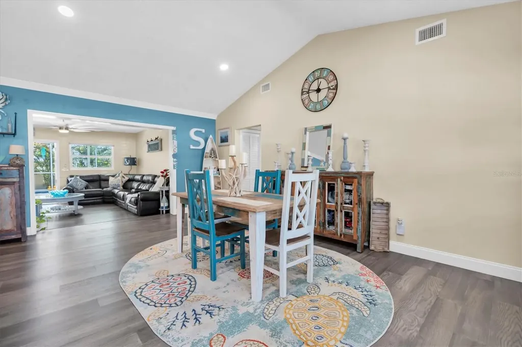 2534 Mineola Drive S Largo FL 33770
