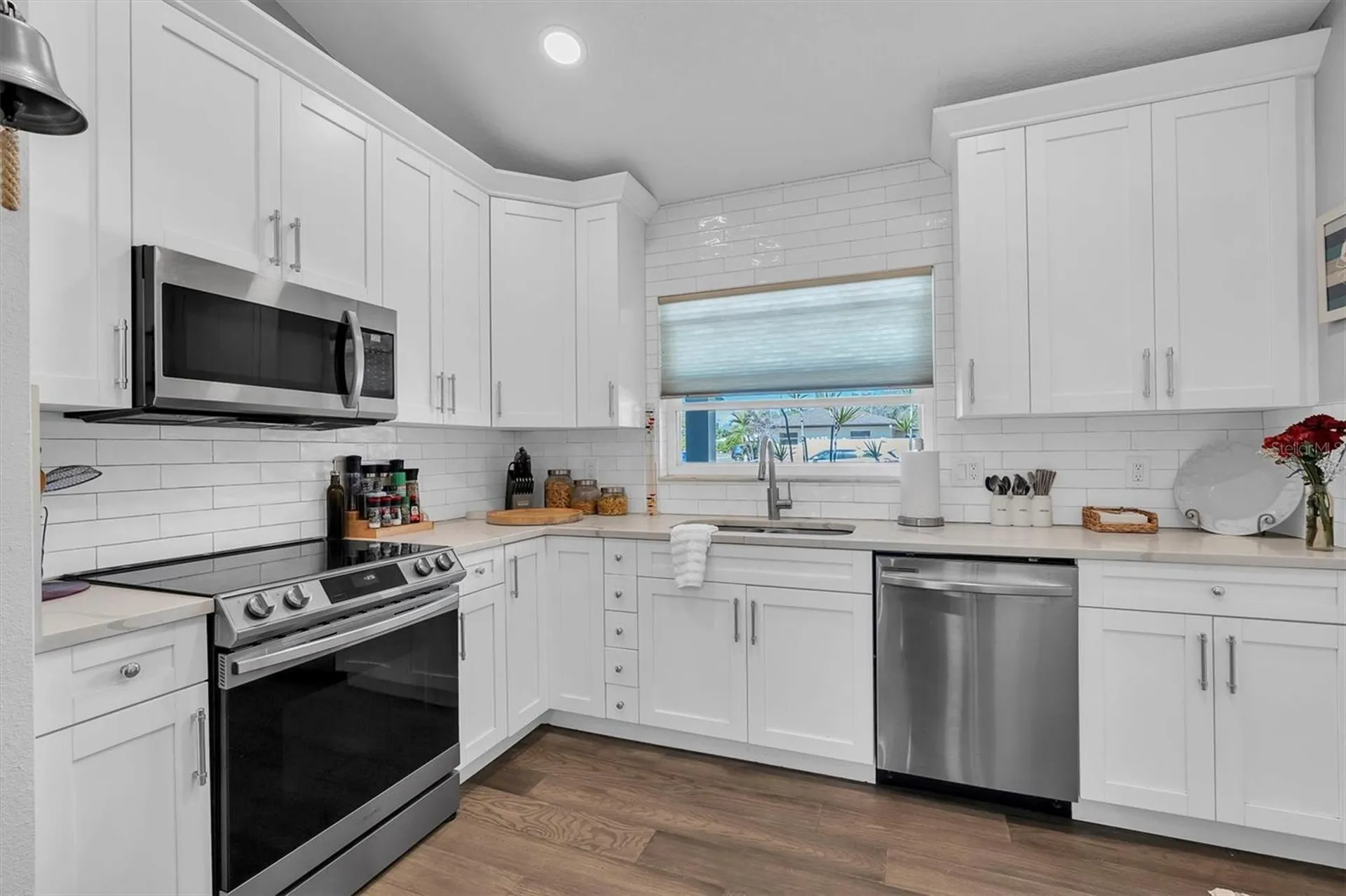 2534 Mineola Drive S Largo FL 33770