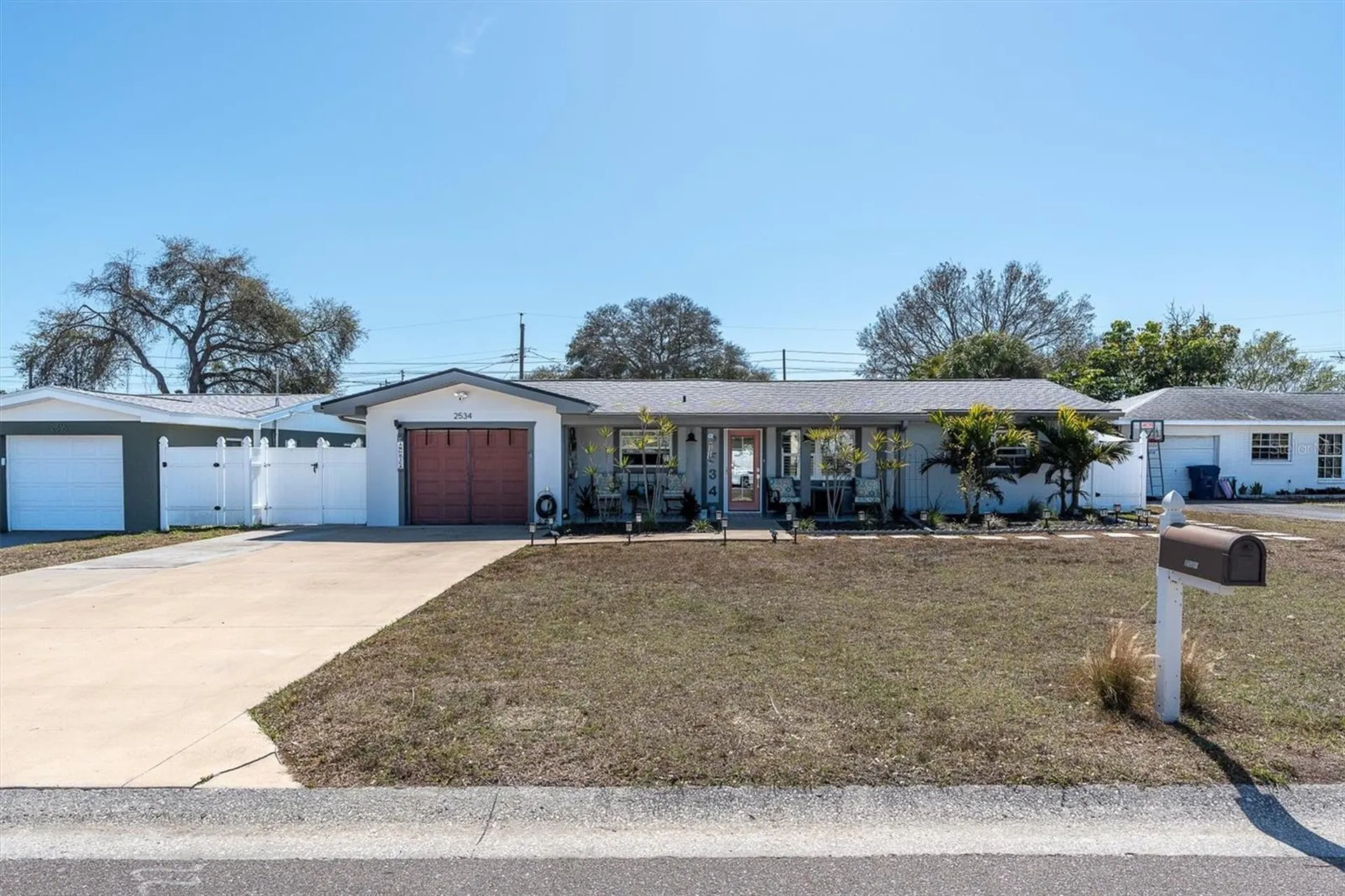 2534 Mineola Drive S Largo FL 33770