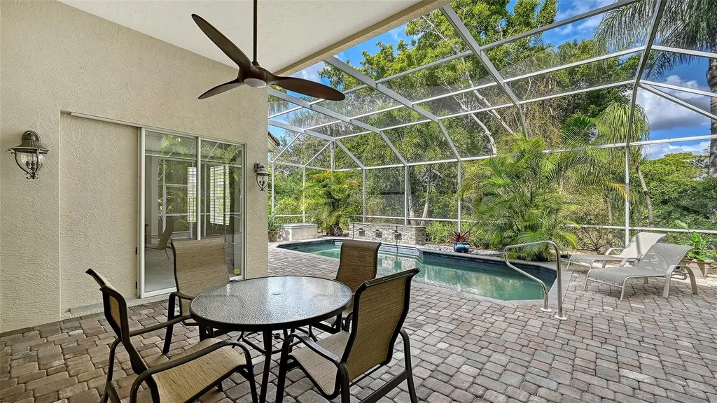 7318 Windemere Lane University Park FL 34201