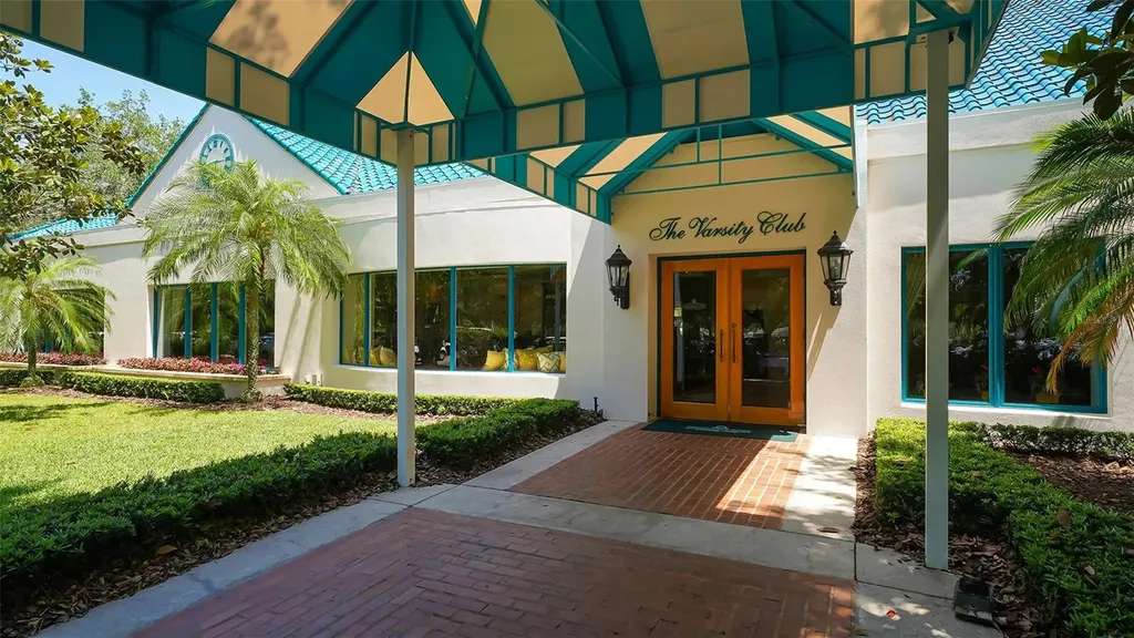 7318 Windemere Lane University Park FL 34201