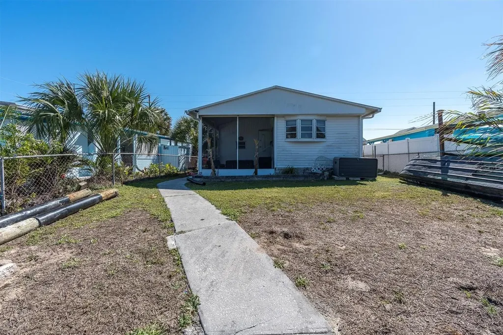 6627 Tower Drive Hudson FL 34667