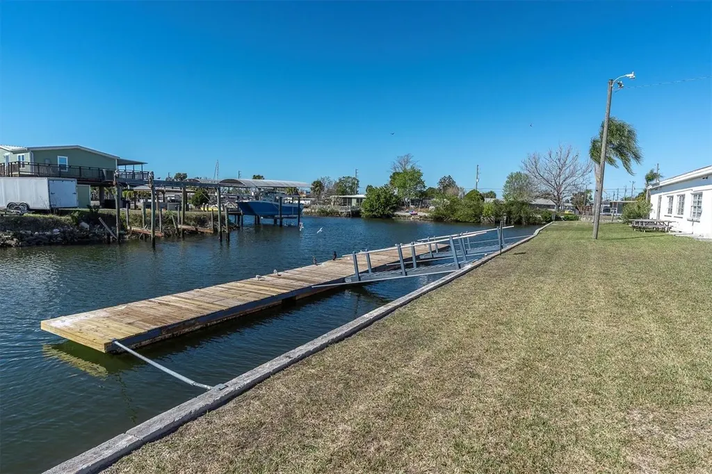 6627 Tower Drive Hudson FL 34667