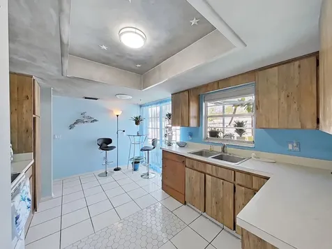 5205 Ripple Creek Drive Tampa FL 33625