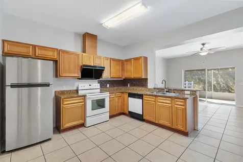 5186 NE 122nd Boulevard Oxford FL 34484