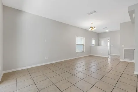5186 NE 122nd Boulevard Oxford FL 34484