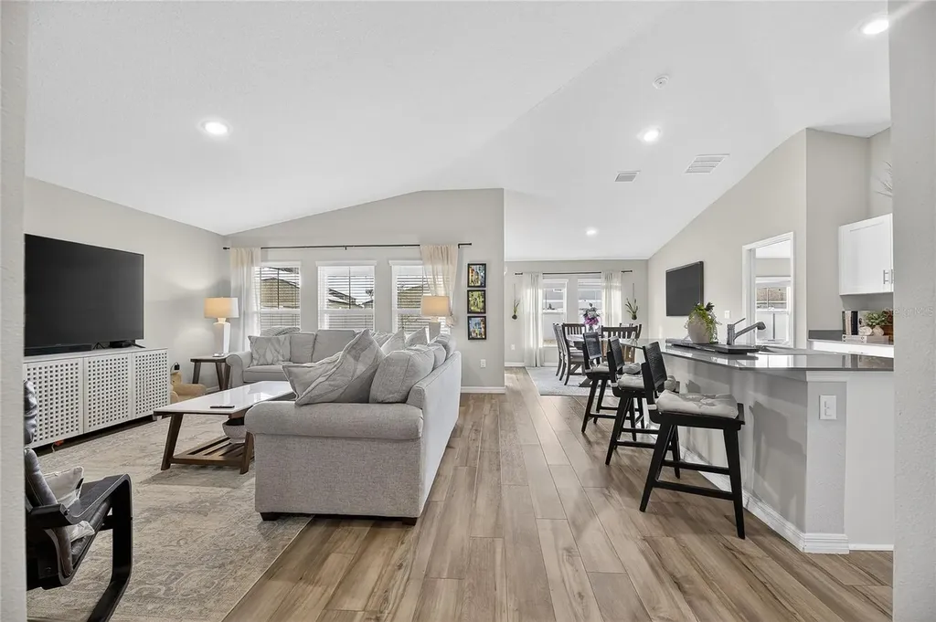 12775 Mangrove Forest Drive Riverview FL 33579