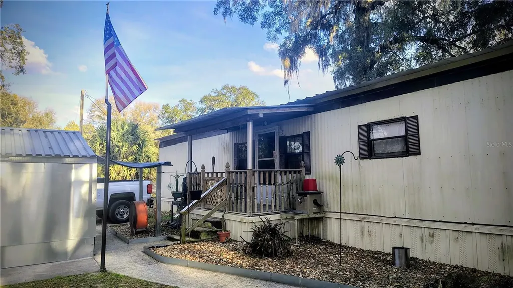 5990 NE 37th Street Silver Springs FL 34488