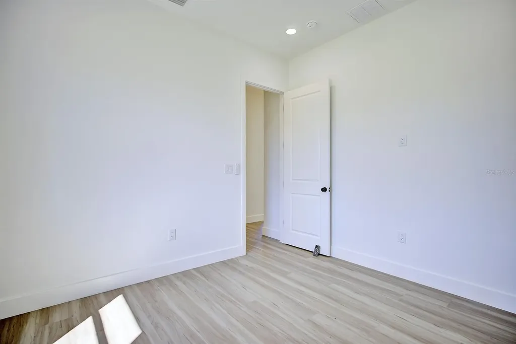411 Volvo Avenue Sebring FL 33872