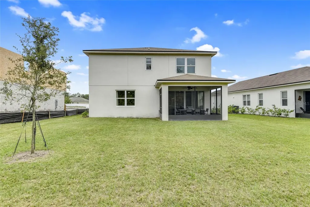 168 Flag Lilly Lane Umatilla FL 32784