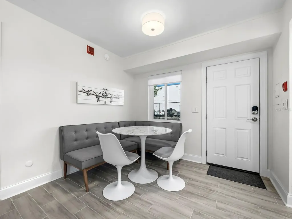 3751 S School Avenue Sarasota FL 34239