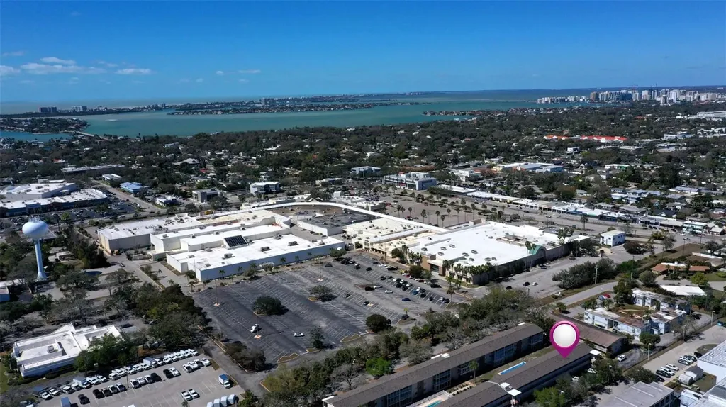 3751 S School Avenue Sarasota FL 34239