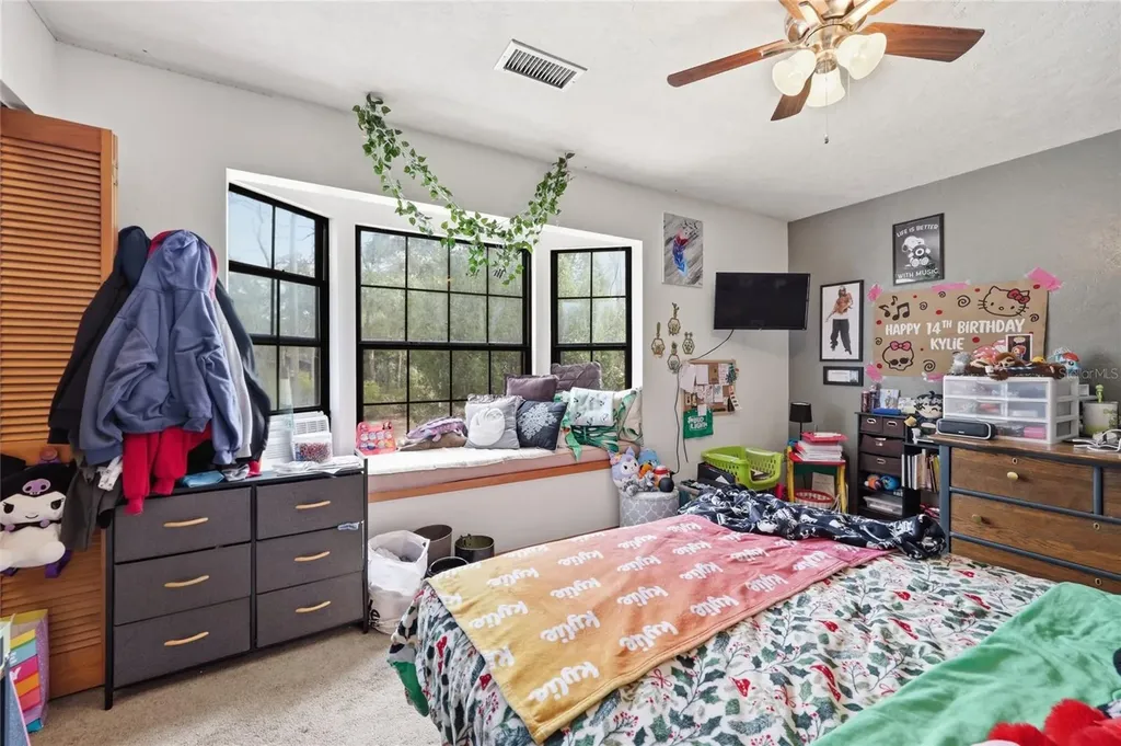18784 NW 230th Street High Springs FL 32643