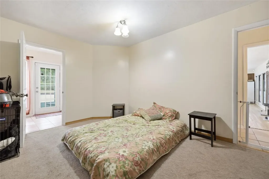 18784 NW 230th Street High Springs FL 32643