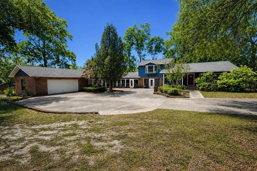 18784 NW 230th Street High Springs FL 32643