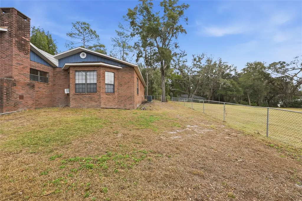 18784 NW 230th Street High Springs FL 32643