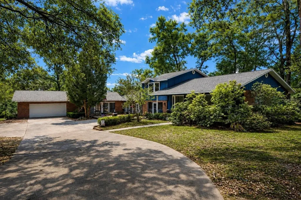 18784 NW 230th Street High Springs FL 32643