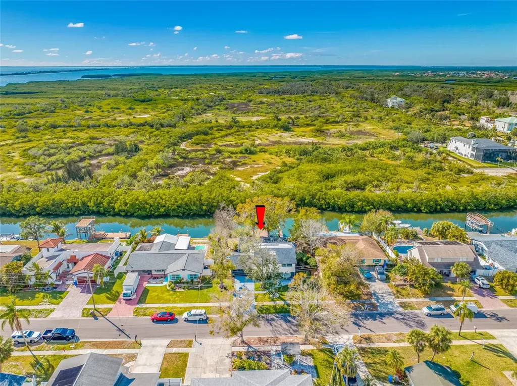 4622 Bay Crest Drive Tampa FL 33615