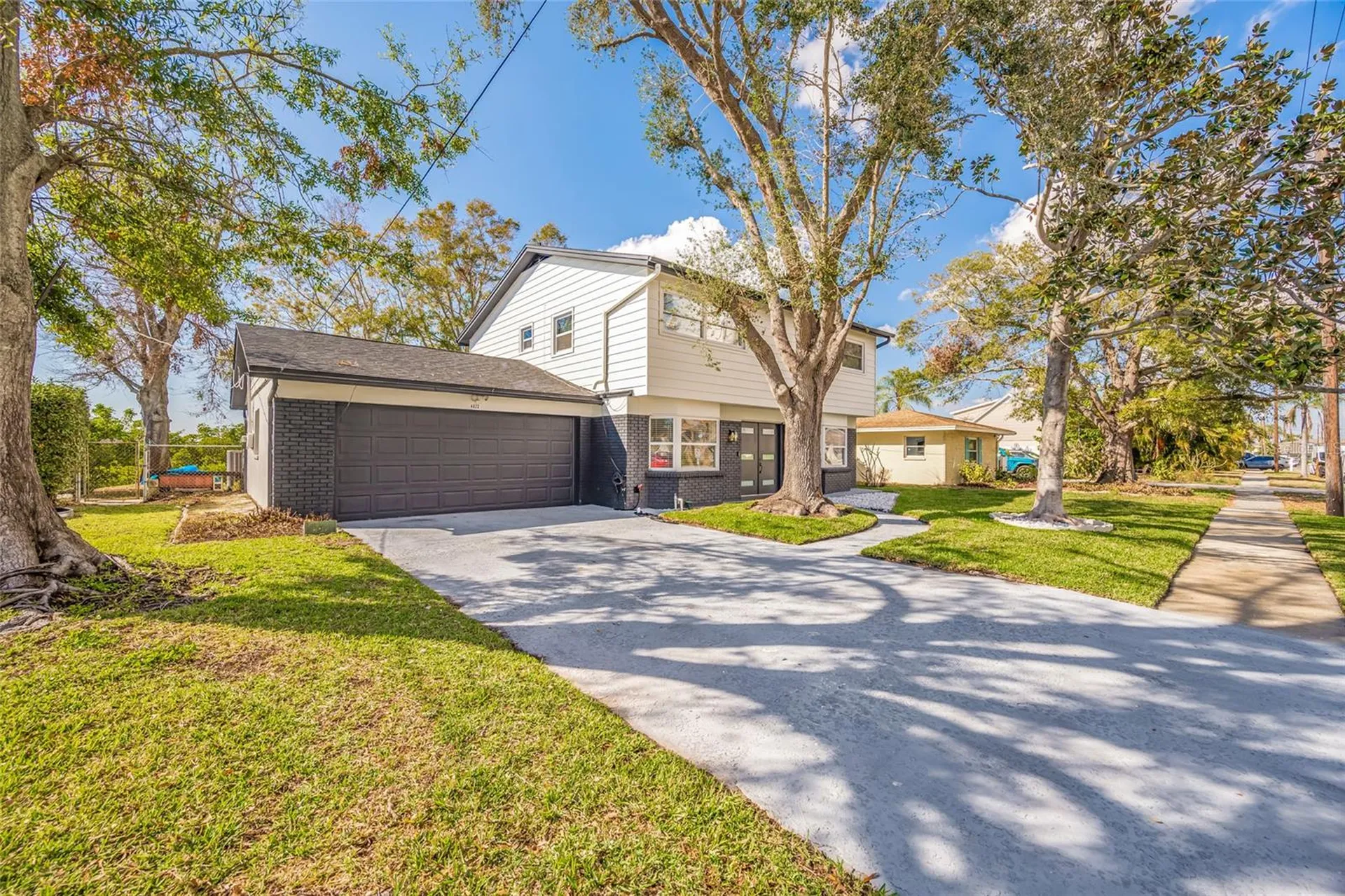 4622 Bay Crest Drive Tampa FL 33615