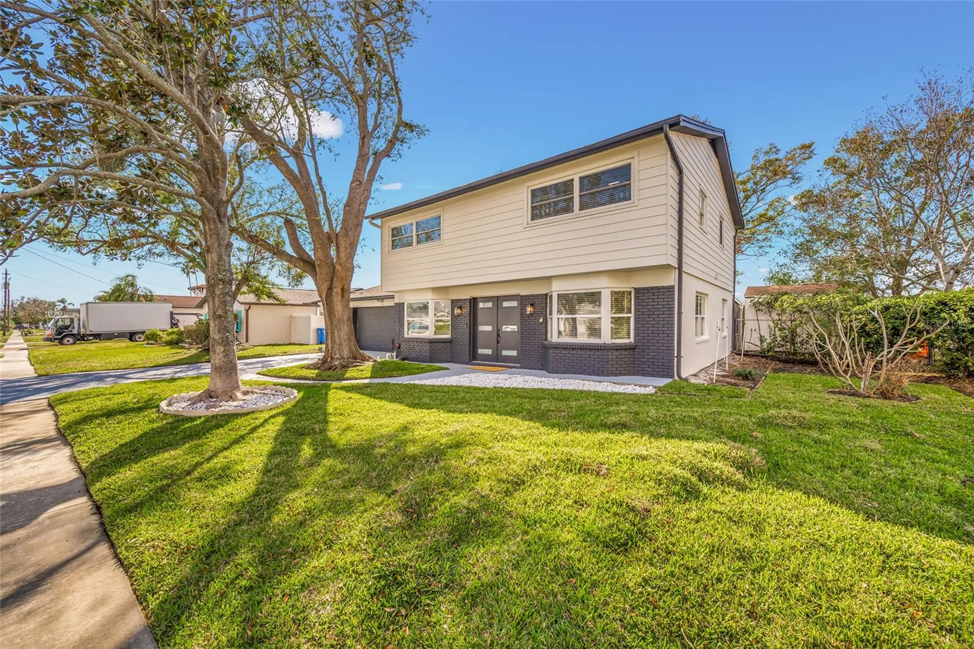 4622 Bay Crest Drive Tampa FL 33615