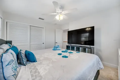 4622 Bay Crest Drive Tampa FL 33615
