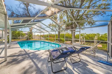 4622 Bay Crest Drive Tampa FL 33615