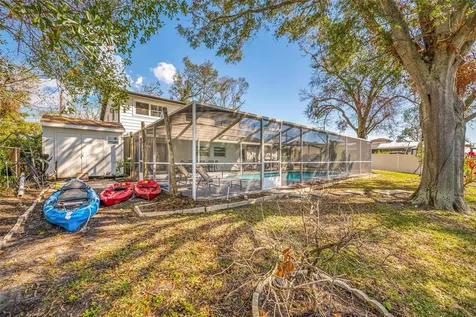 4622 Bay Crest Drive Tampa FL 33615