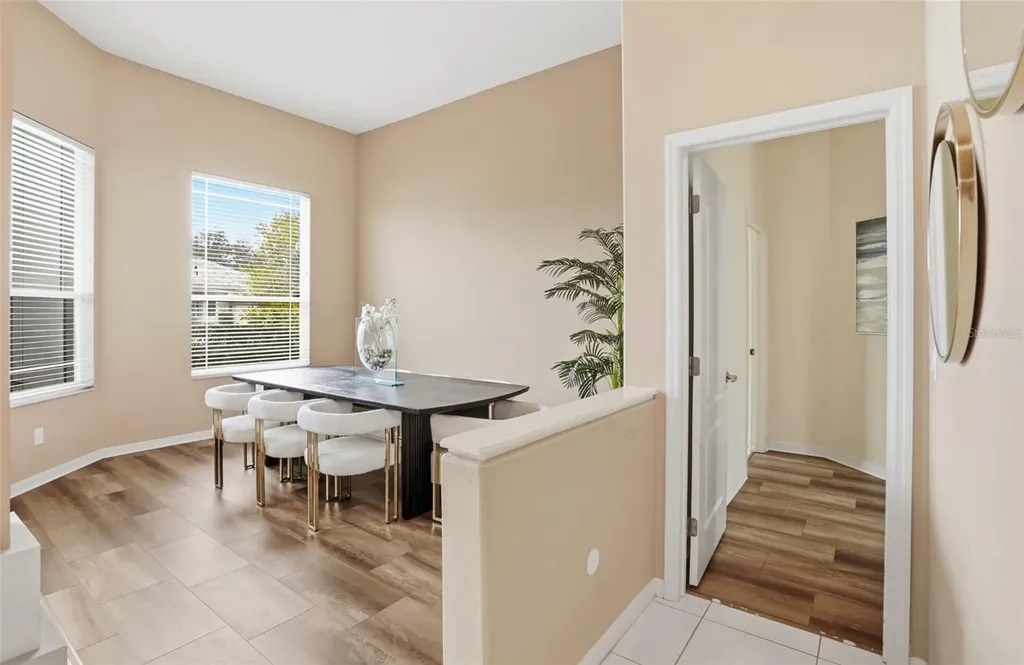 7215 Coachlight Street Sarasota FL 34243