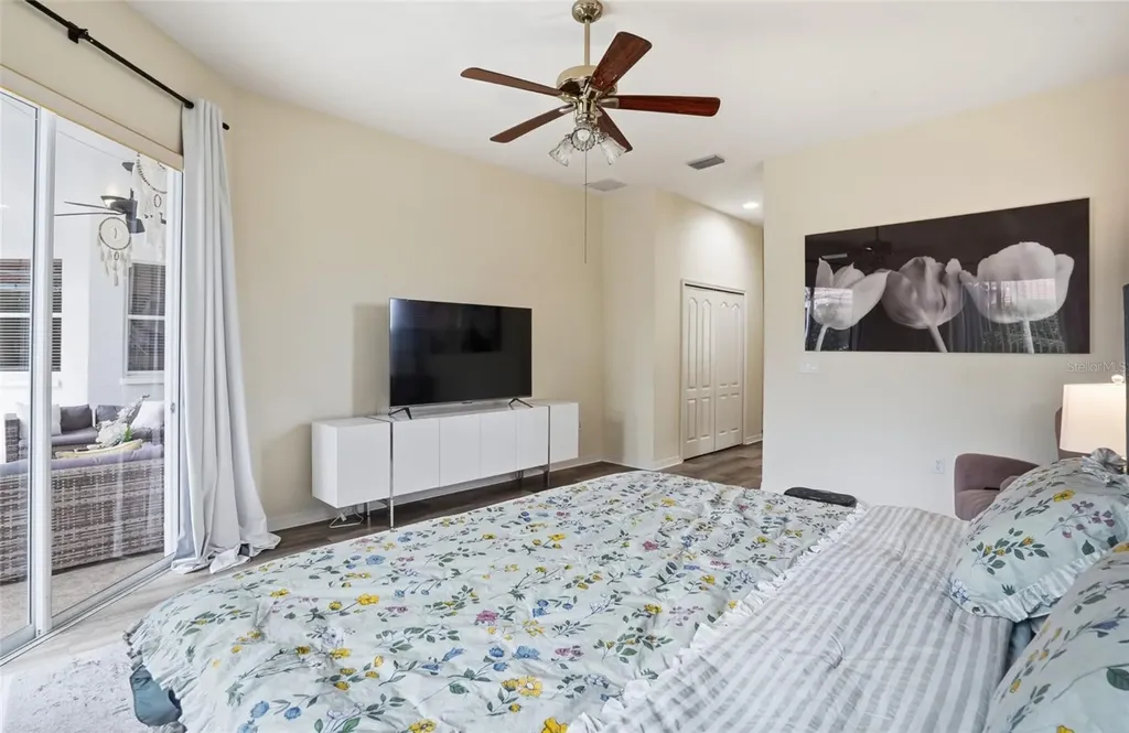 7215 Coachlight Street Sarasota FL 34243