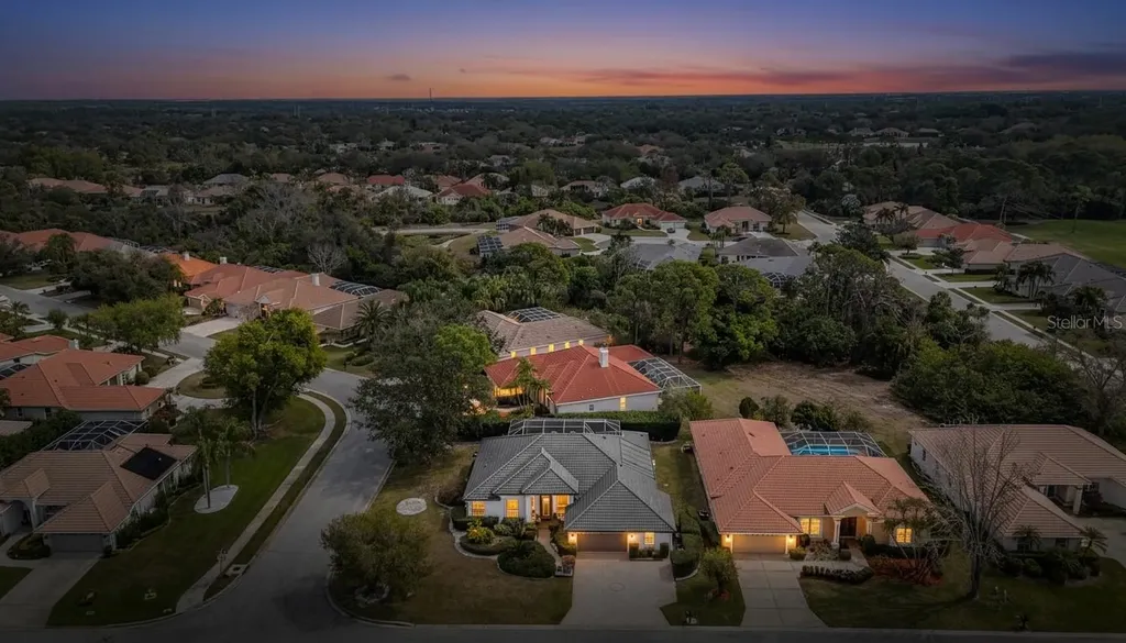 7215 Coachlight Street Sarasota FL 34243