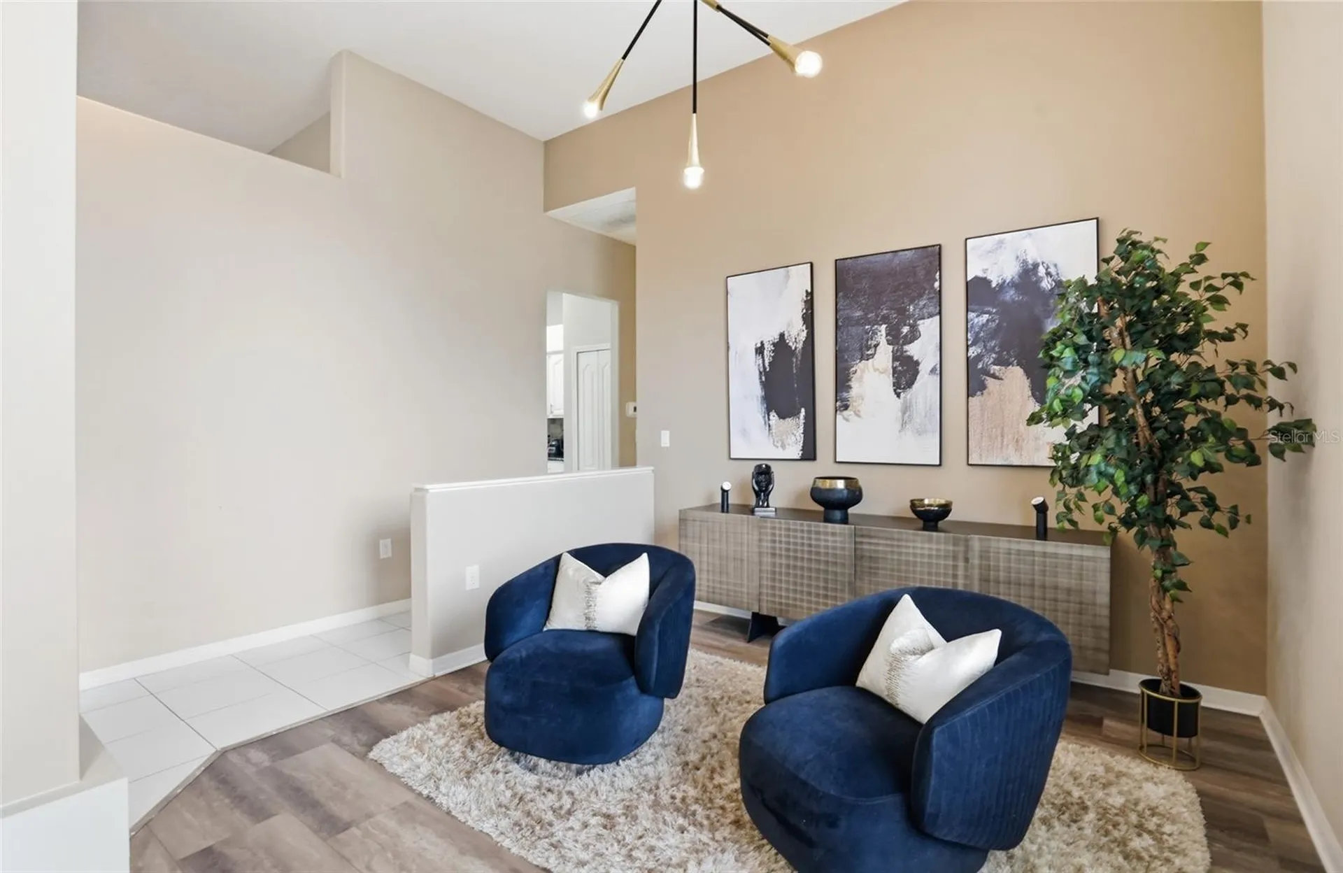 7215 Coachlight Street Sarasota FL 34243