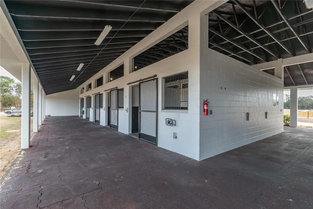 6170 NW 135th Avenue Morriston FL 32668