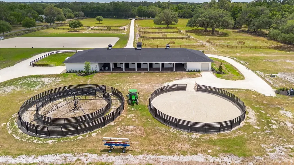 6170 NW 135th Avenue Morriston FL 32668