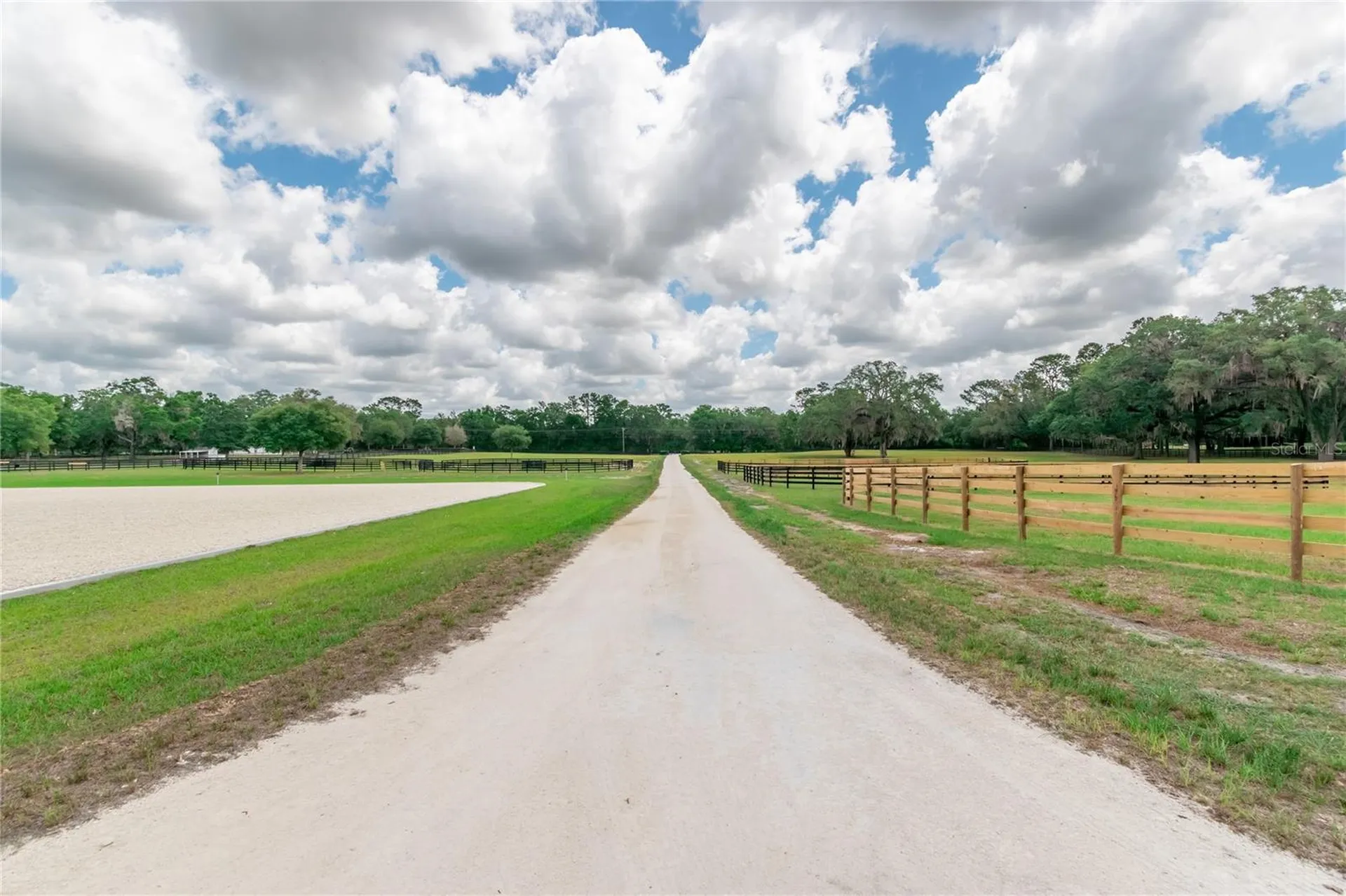 6170 NW 135th Avenue Morriston FL 32668