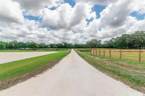 6170 NW 135th Avenue Morriston FL 32668