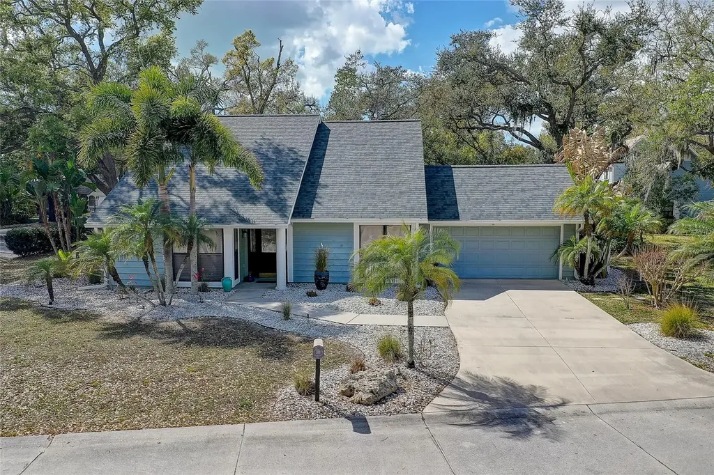 3696 Quiet Pond Lane Sarasota FL 34235